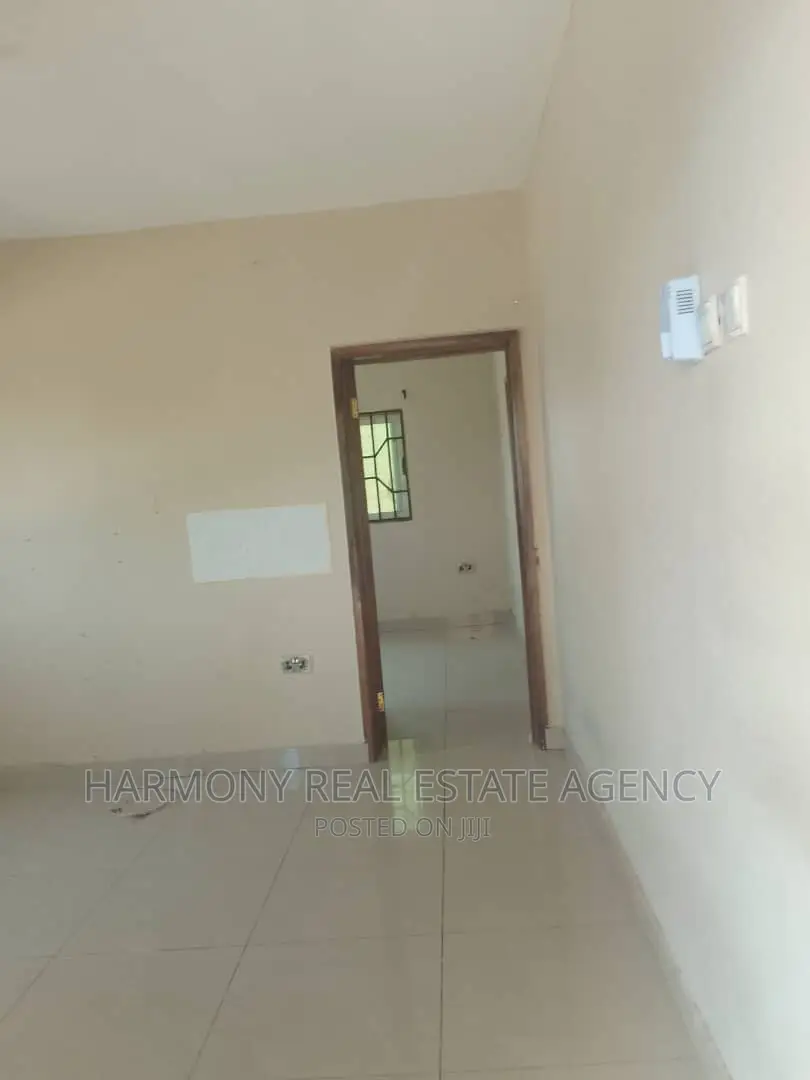 2bdrm Apartment in Kotobabi for rent