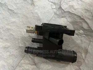 Ford Focus 2.0l Thermostat Housing