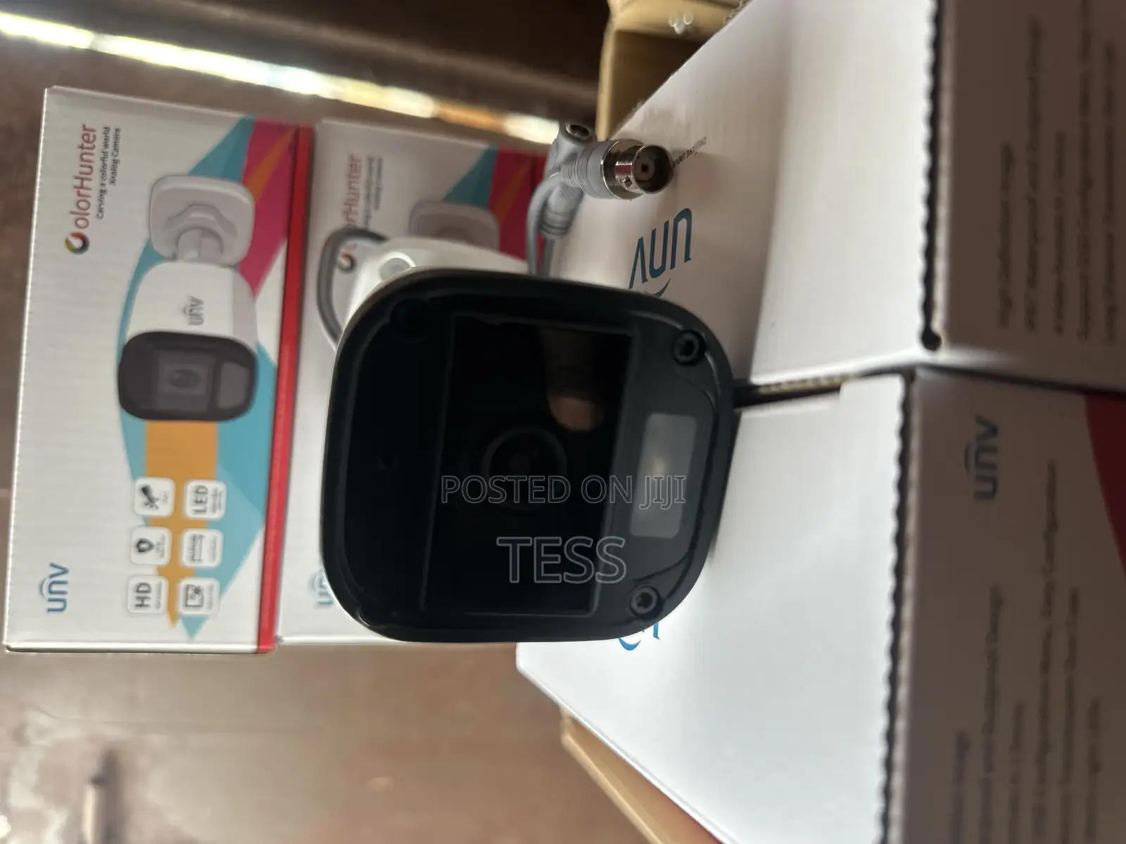 Unv (Uniview) 2MP Analog Full Color Audio Camera Colorhunter