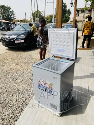 Quality Yet Affordable Pearl PCF-127 (100 Liters)Freezer.