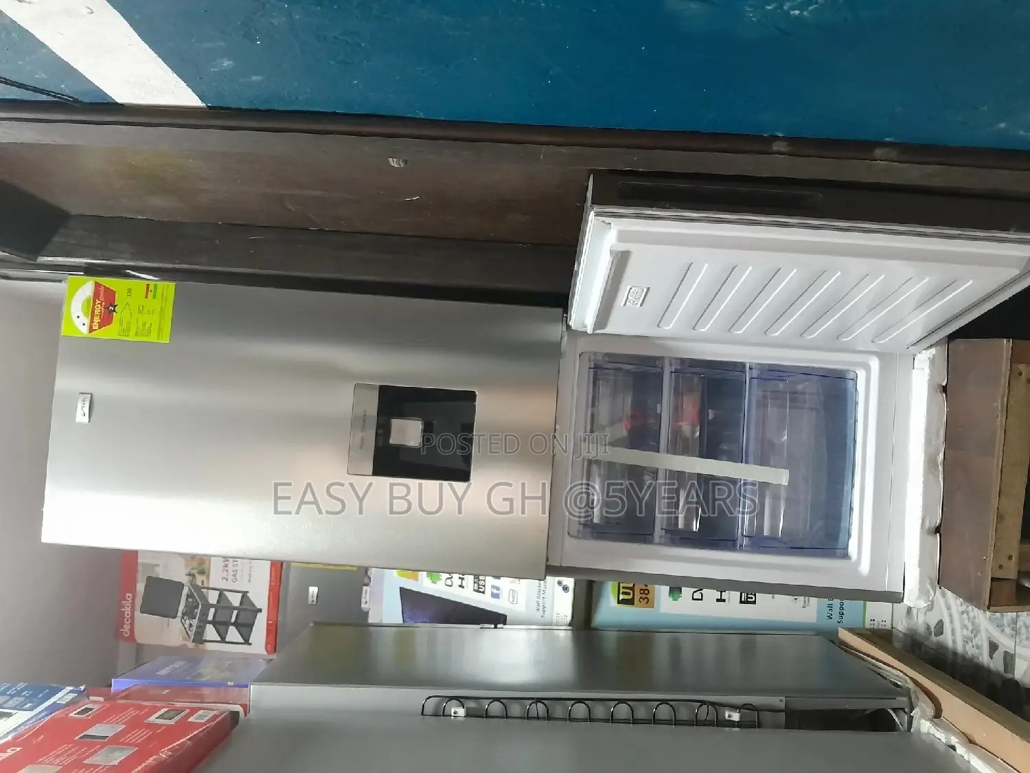 Fresh in Box Modern Refrigerator Pearl Refrigerator