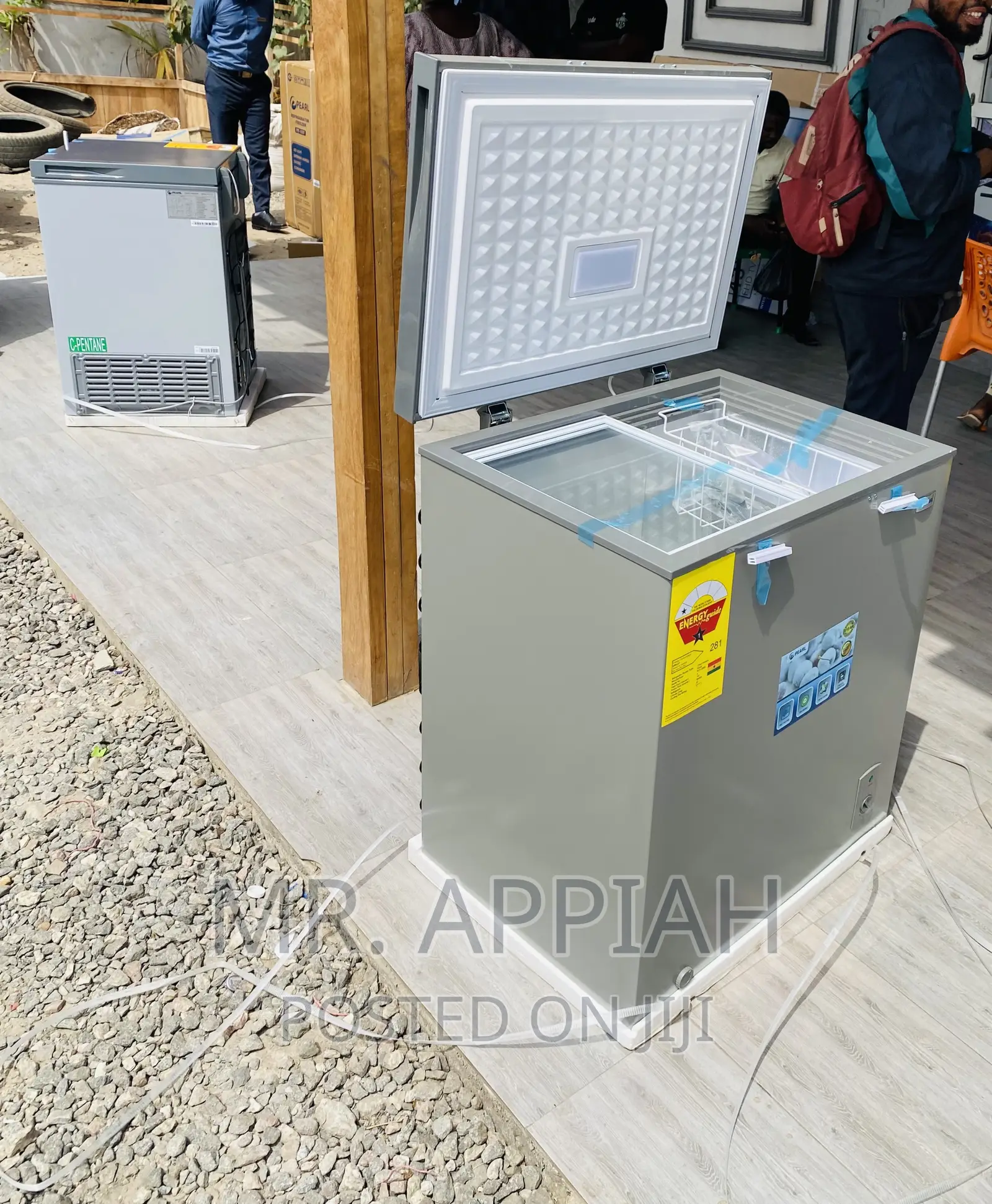 Shop Quality Pearl PCF- Single Door Chest Freezer.
