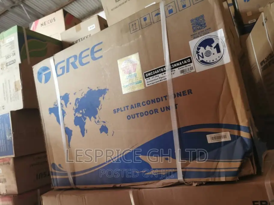 Neat!! Gree 1.5hp White Panel AC