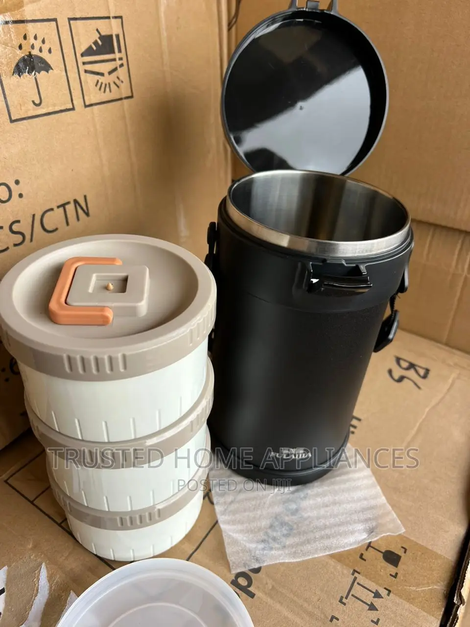 Food Flasks / Food Warmer / Storage in Kumasi Metropolitan