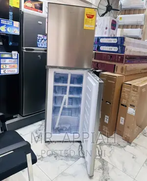 Super Quality Pearl Pf 350 B Double Door Refrigerator.