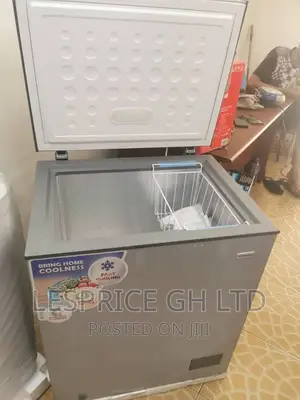 Nasco 145L// High Quality Chest Freezer