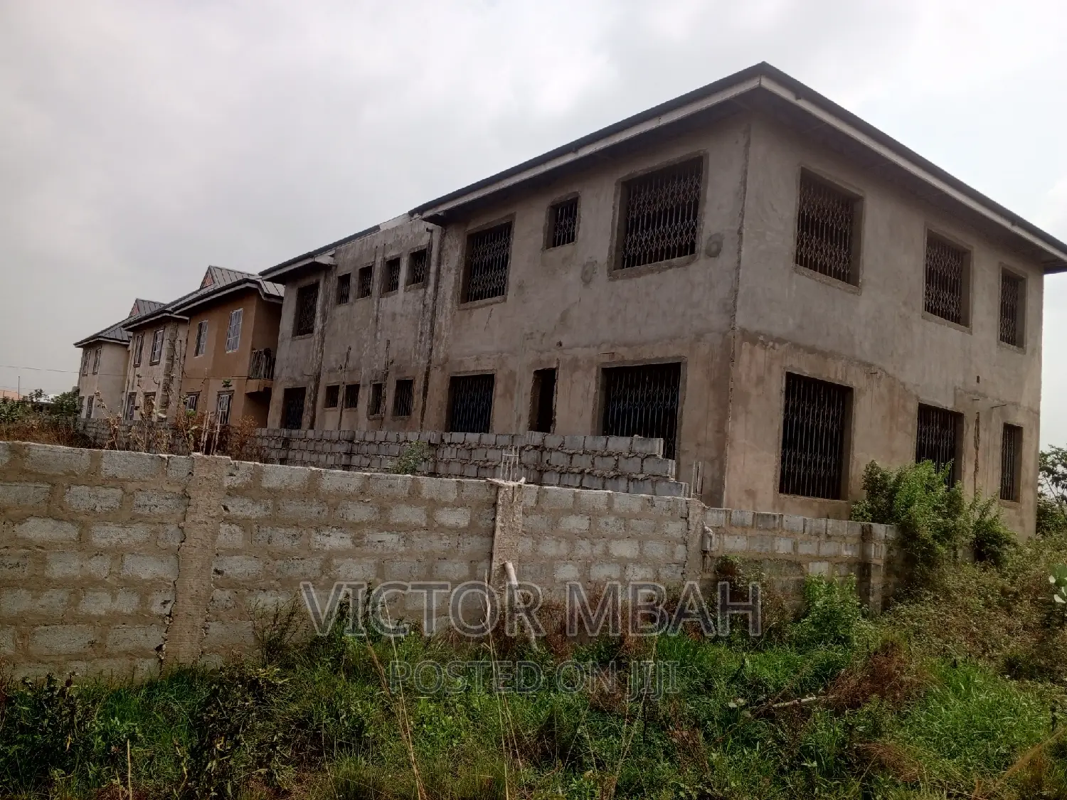 2bdrm Block of Flats in Community 25 Tema for sale