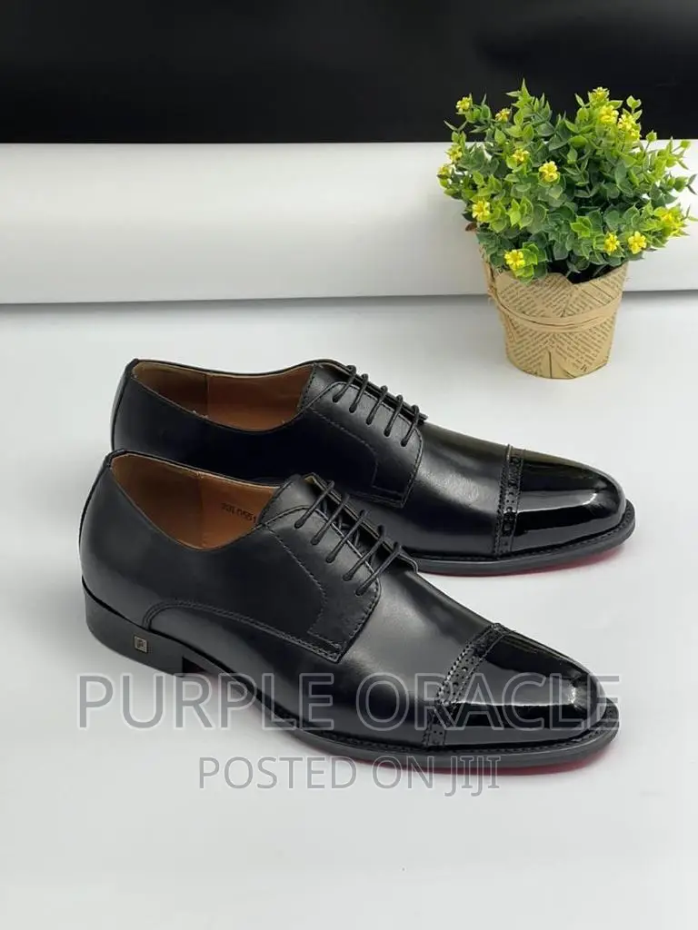 Unleash the Quality Leather Oxford Formal Men's Shoe
