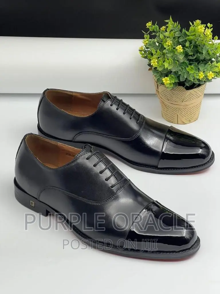 Unleash the Quality Leather Oxford Formal Men's Shoe