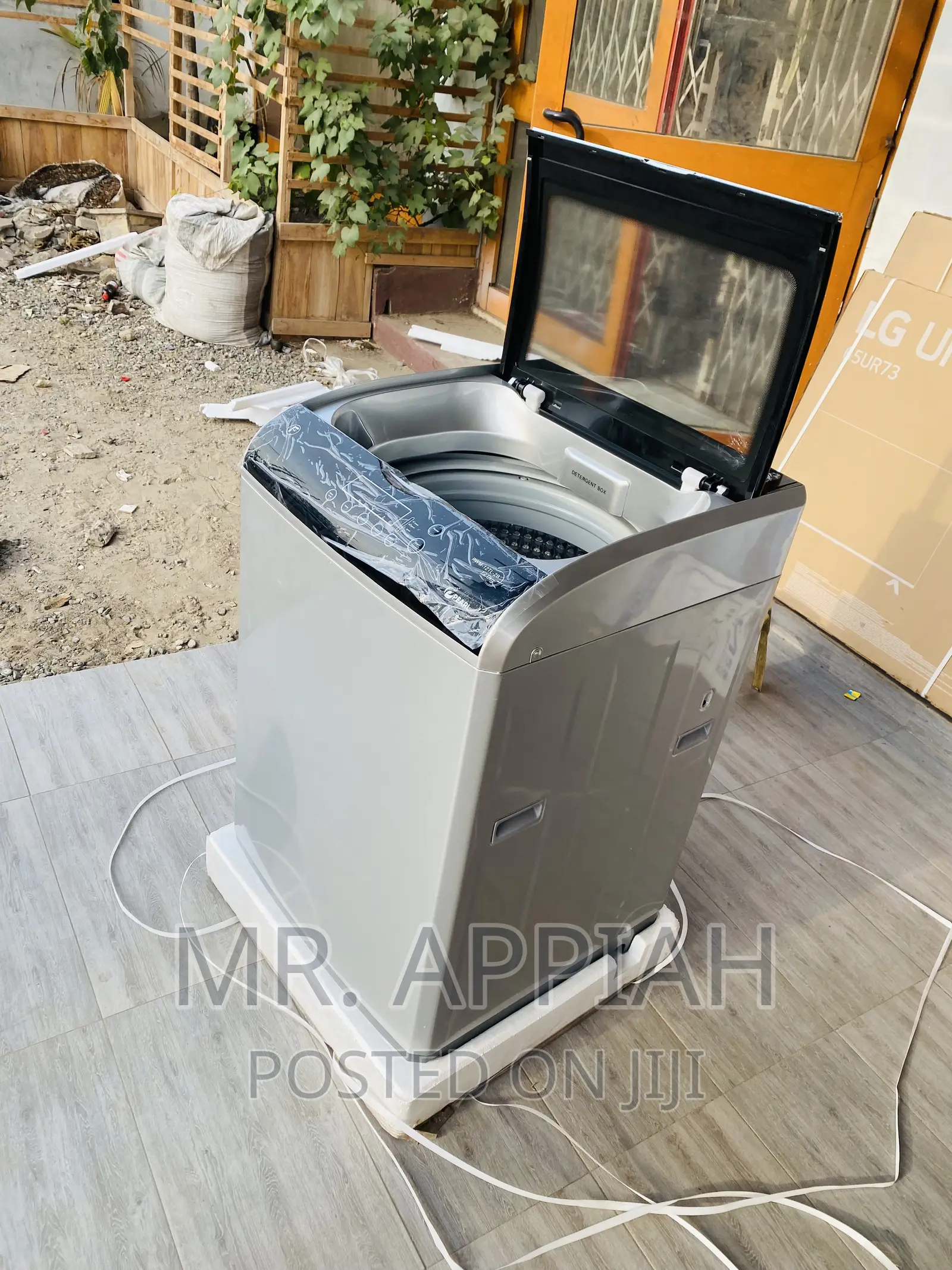 Affordable Pearl 12kg PWM-12tl-2b Electric Washing Machine.