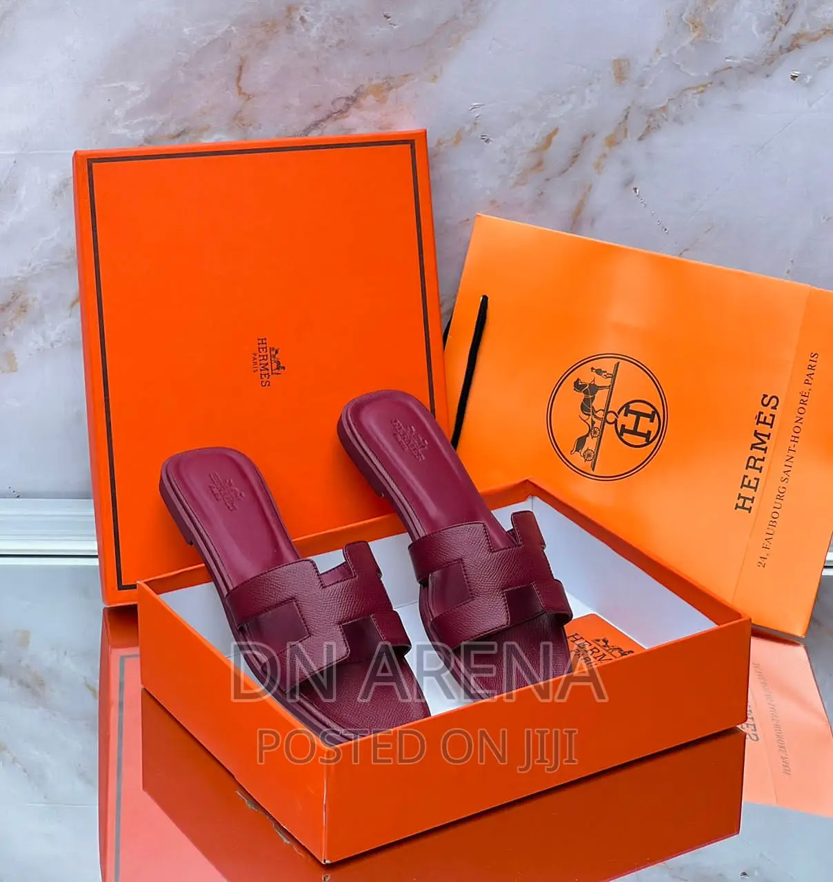 Auth Hermes Slippers in a Box
