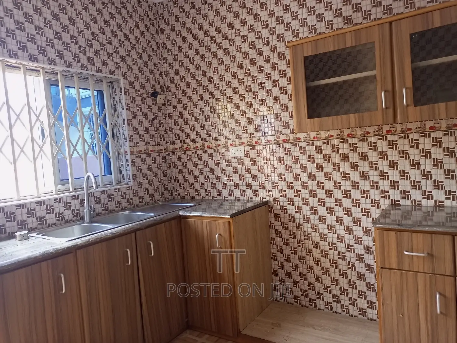 3bdrm House in Spintex Coca-Cola for rent