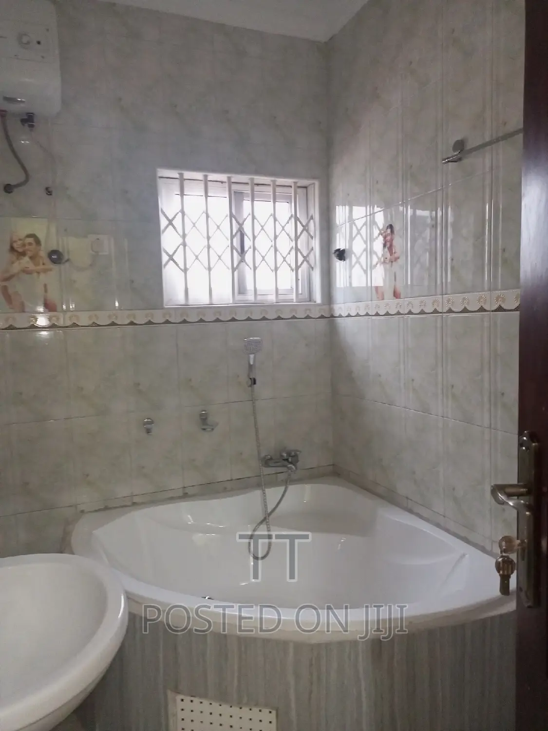 3bdrm House in Spintex Coca-Cola for rent