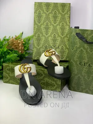 *Fresh New GUCCI SLIPPERS SIZE 37 to 41.