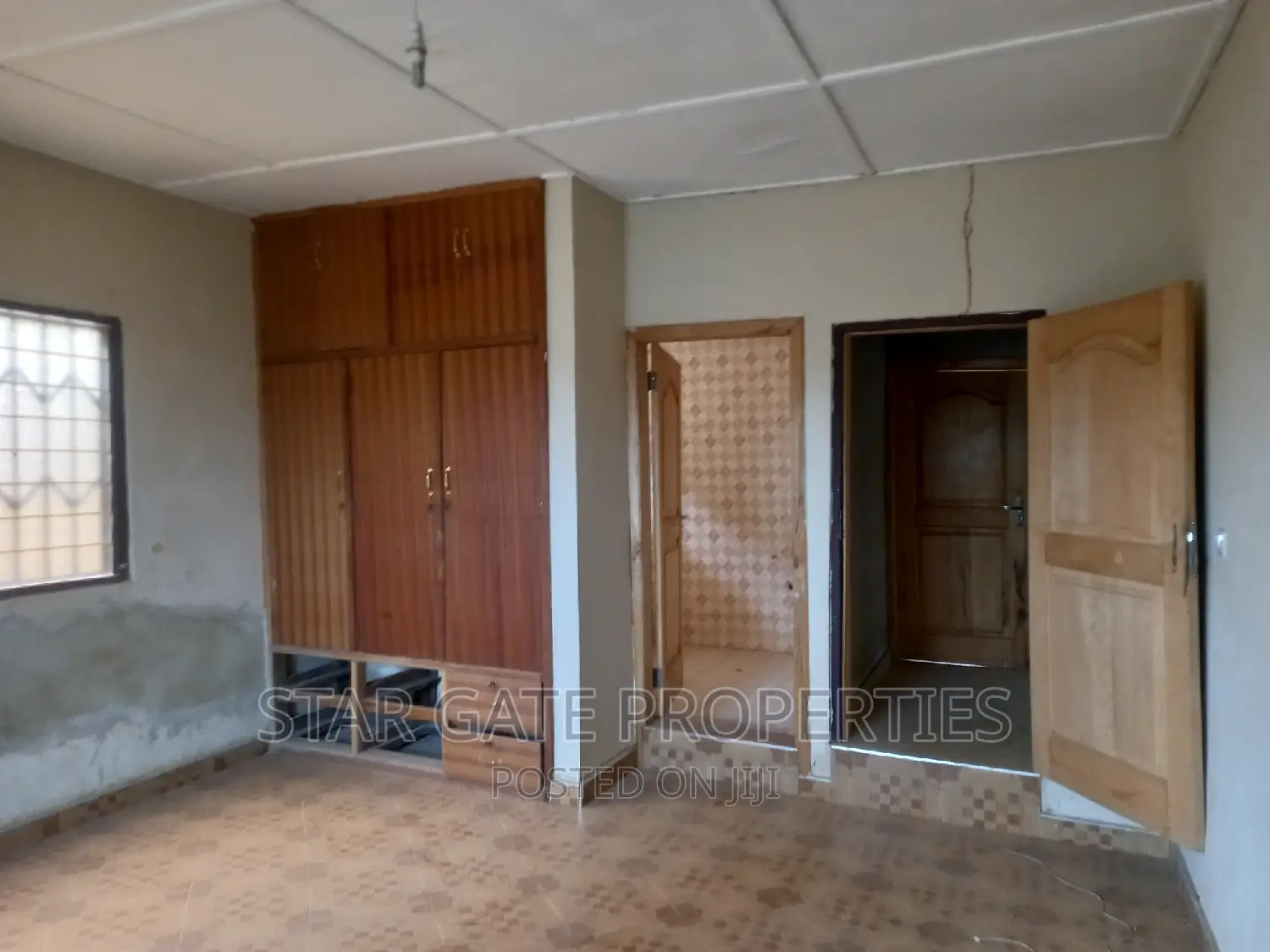 5bdrm House in Star Gate Properties, Kumasi Metropolitan for sale