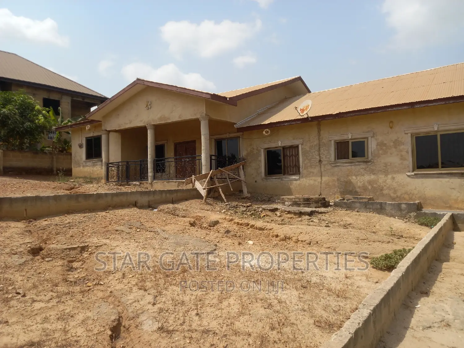 5bdrm House in Star Gate Properties, Kumasi Metropolitan for sale