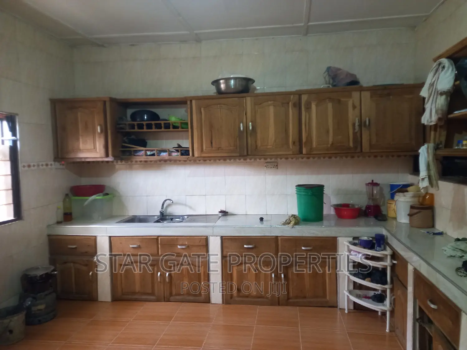 5bdrm House in Star Gate Properties, Kumasi Metropolitan for sale