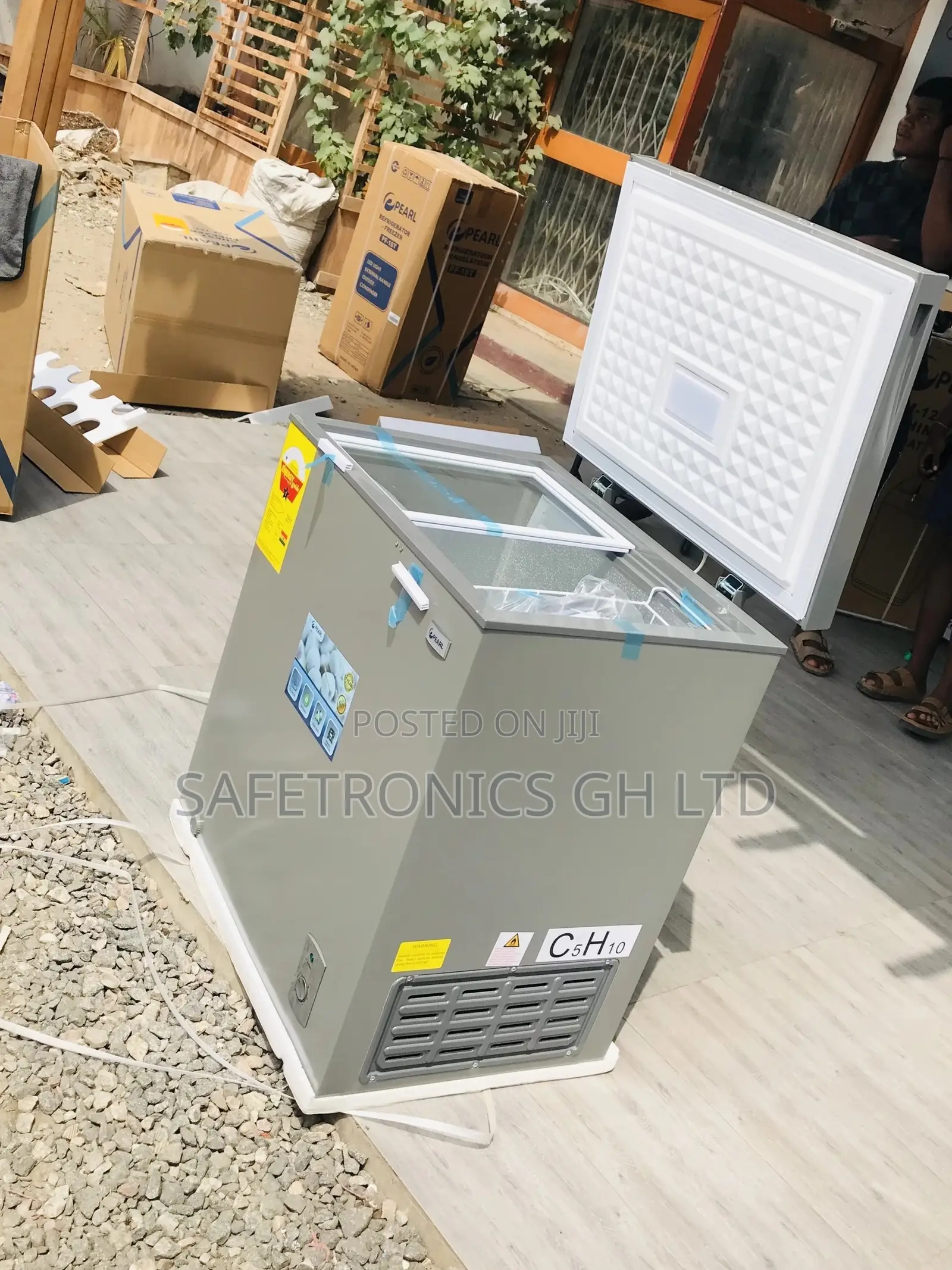 Singledoor PCF-208 Electric Chestfreezer Pearl 147 Liters