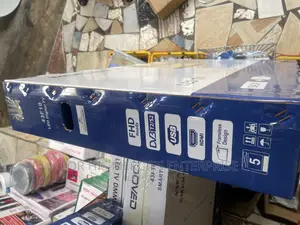 Mooved 43 Inches Digital Satellite Tv