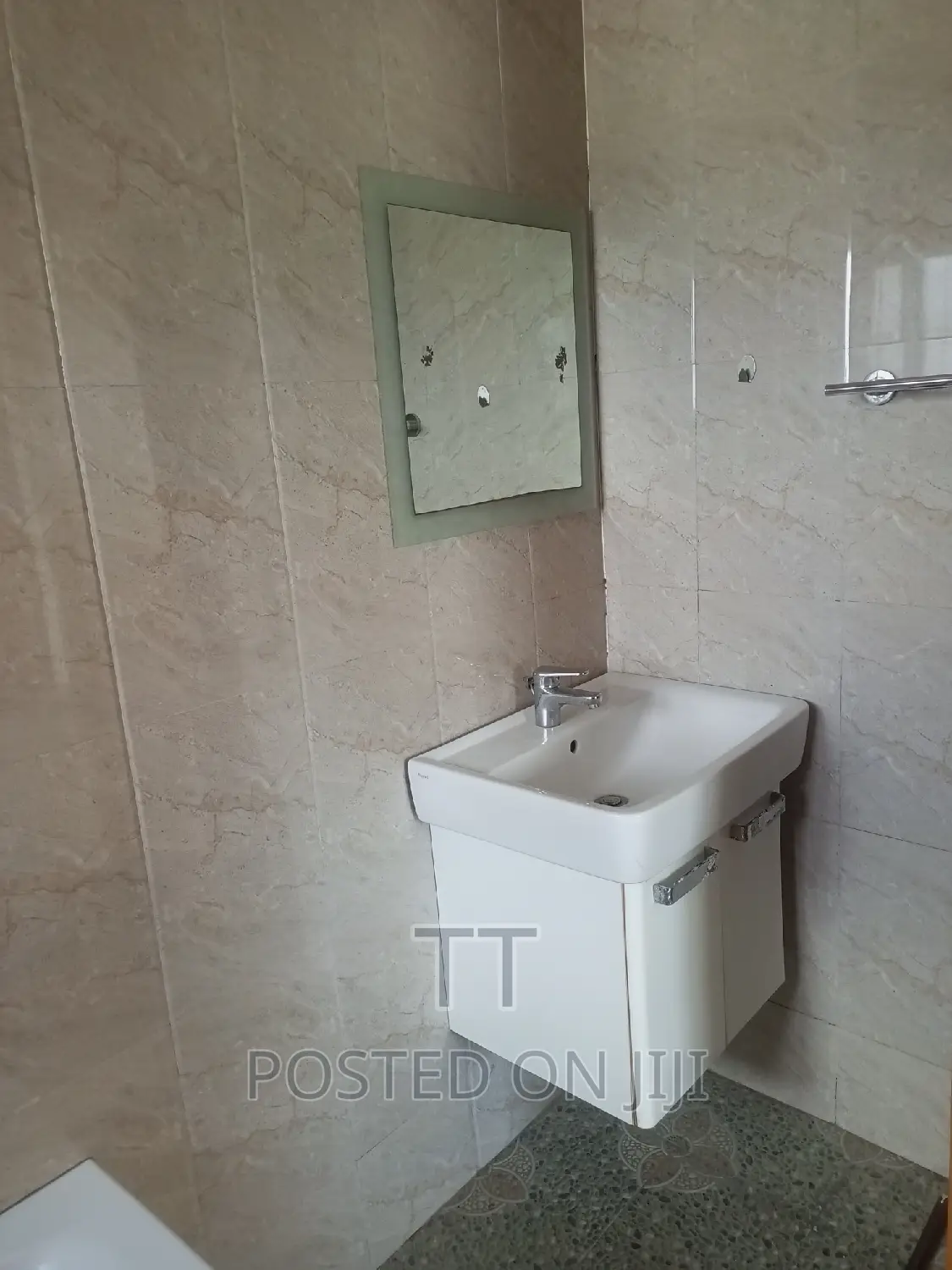 2bdrm Apartment in Tse Addo Last Stop, Tseaddo for rent