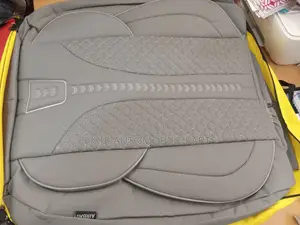 Classic American Seat Cover With Free Inside Mirror