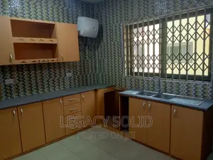 2bdrm Apartment in Legacy Solid Real, New Town for rent