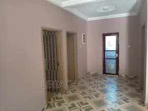 2bdrm Apartment in Legacy Solid Real, New Town for rent
