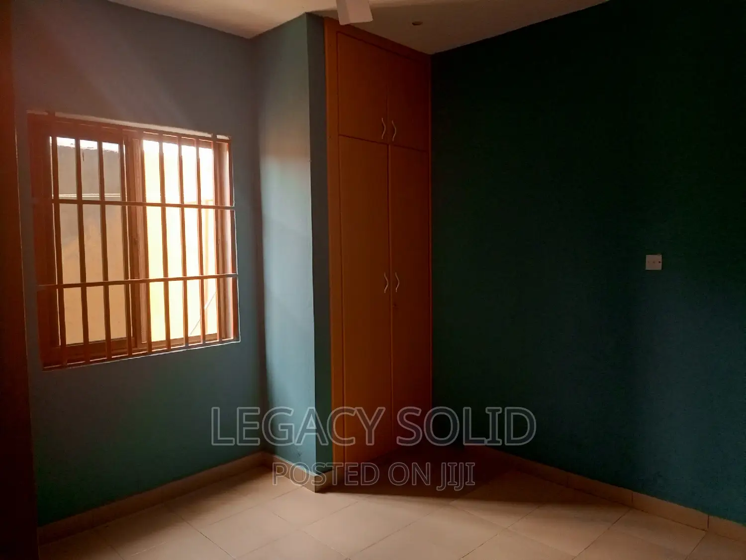 2bdrm Apartment in Legacy Solid Real, New Town for rent