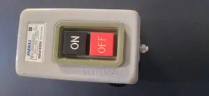 BS 230 Pushbutton Switch