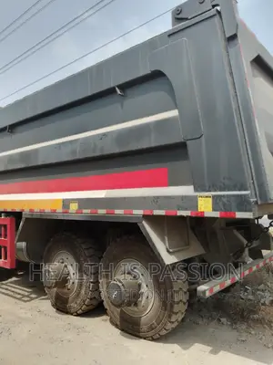 Brand New Dump Truck for Mining/Quarrying, 25cubic