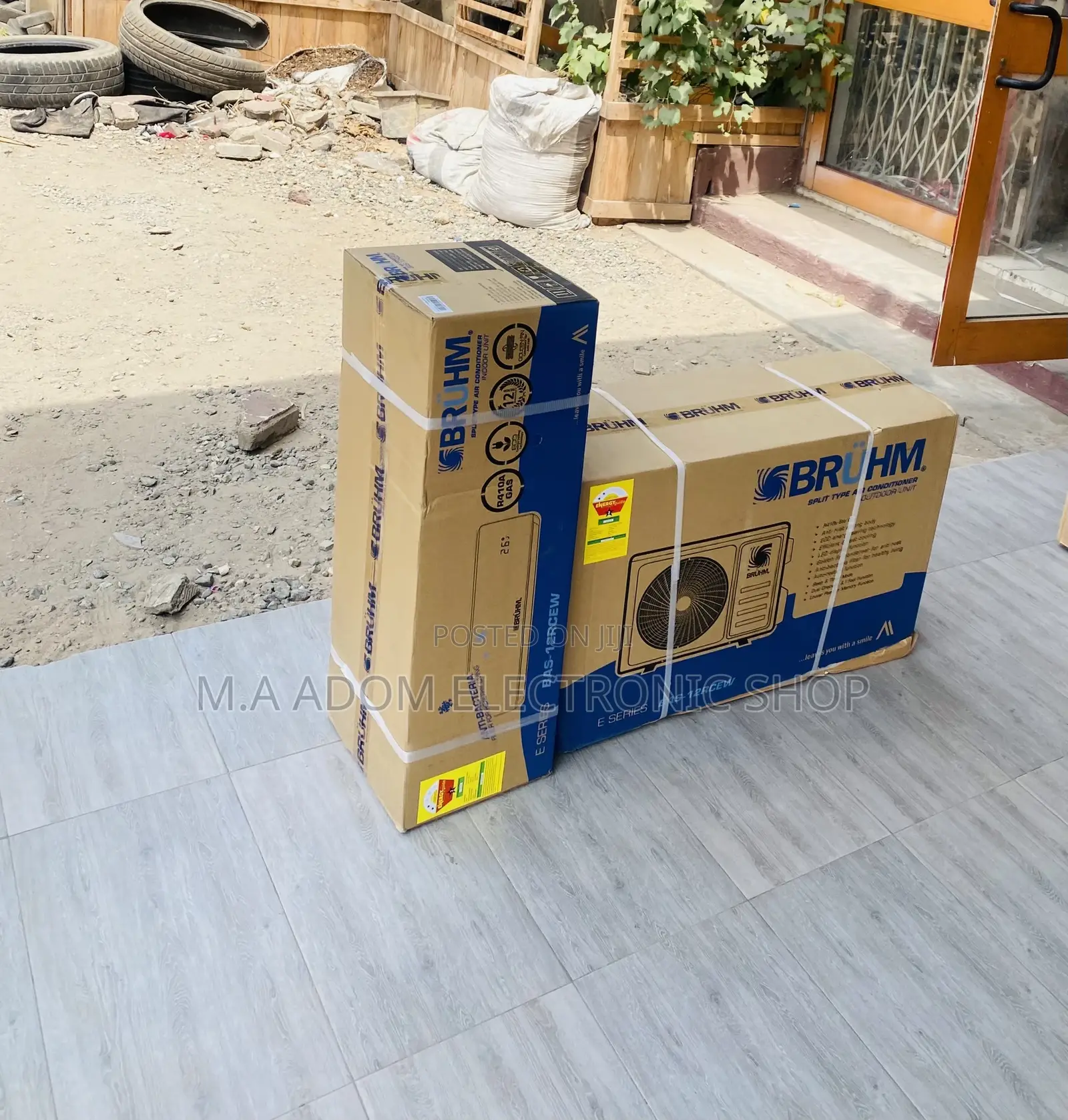 Classic Design Bruhm 1.5hp Split Type Air Conditioner.