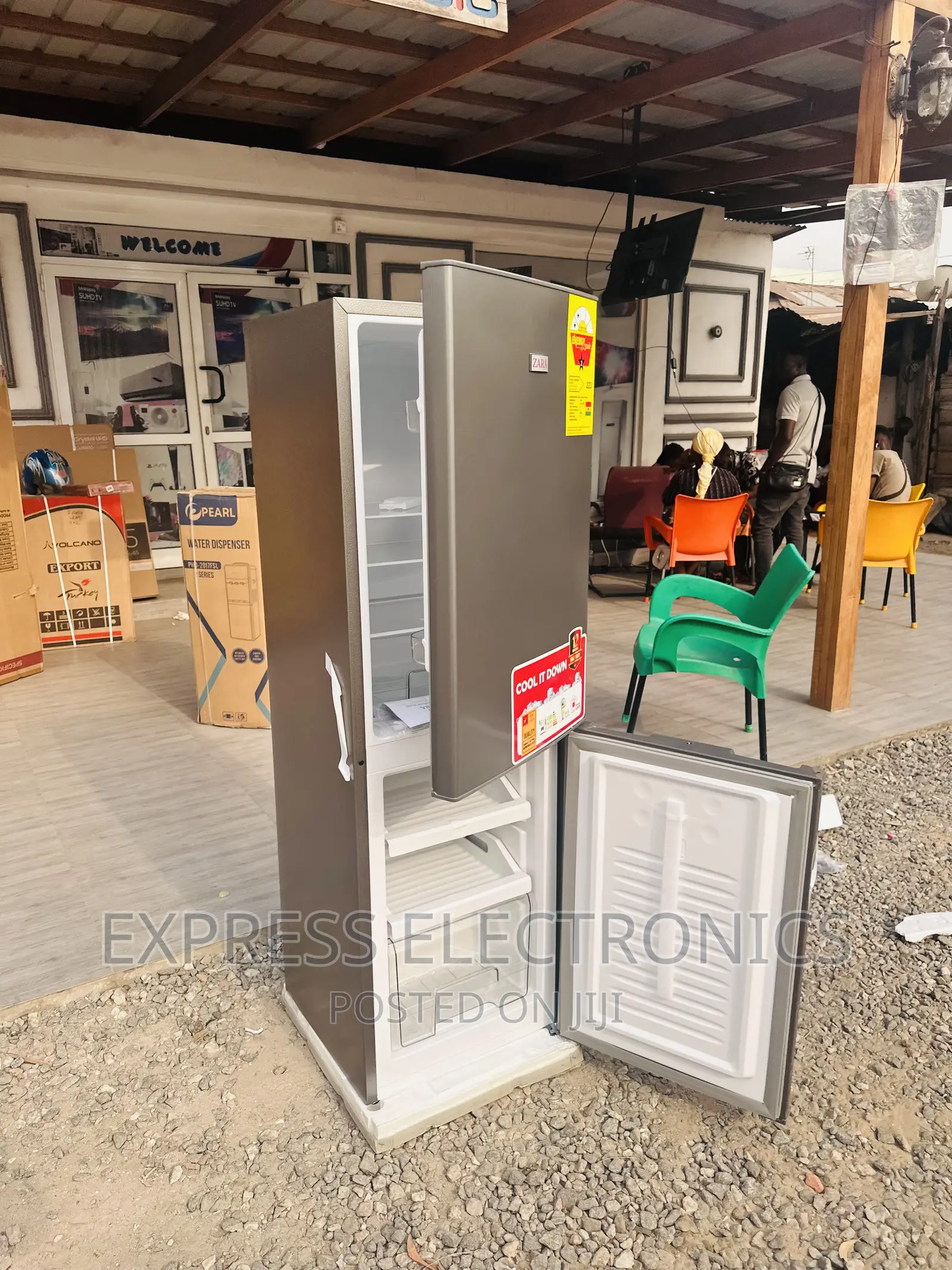 Zara 240BF. Fridge. Grey.