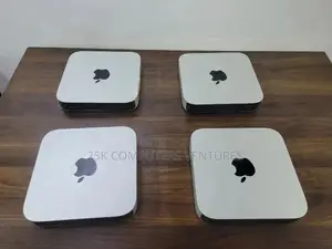 Desktop Computer Apple Mac Mini 8GB Intel Core i5 SSHD (Hybrid) 256GB
