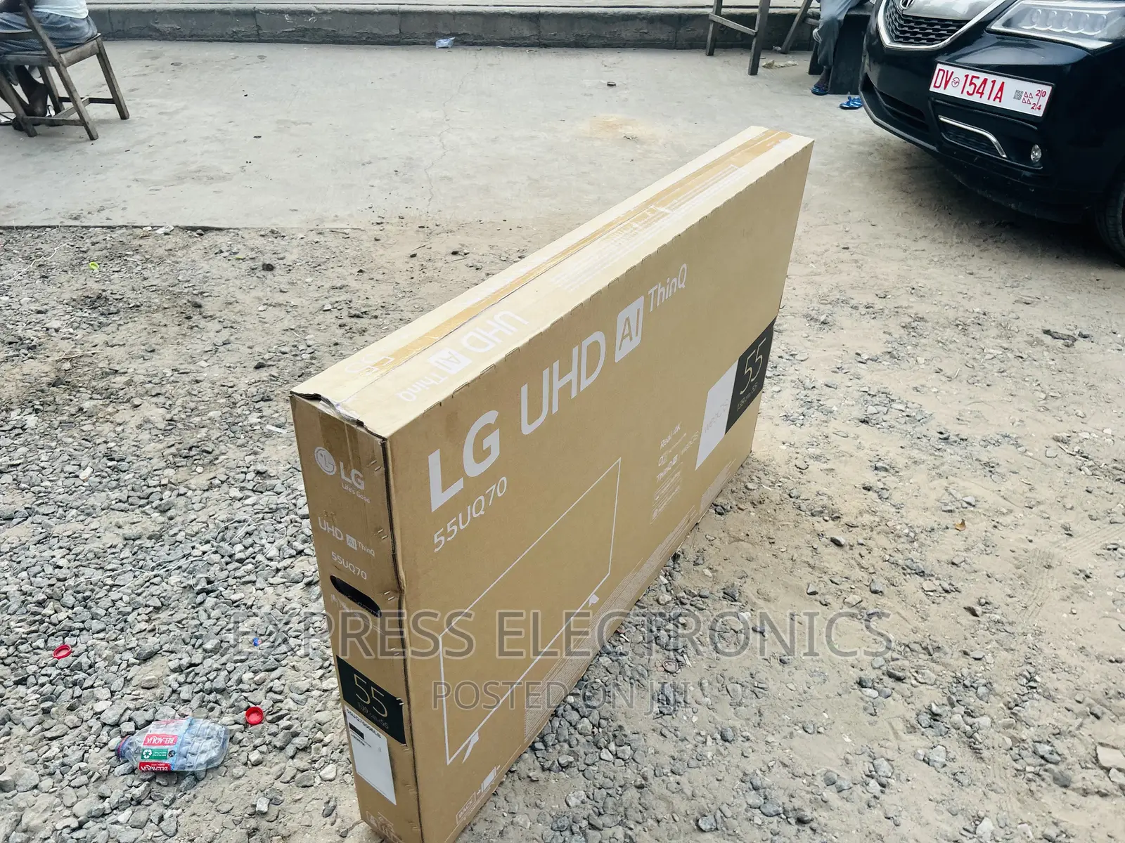 Glossy Sleek Slim UHD Smart. LG TV 55”UR73