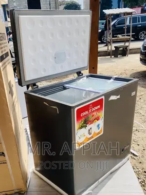 Classic Design Zara 260 Single Door Electric Chest Freezer.