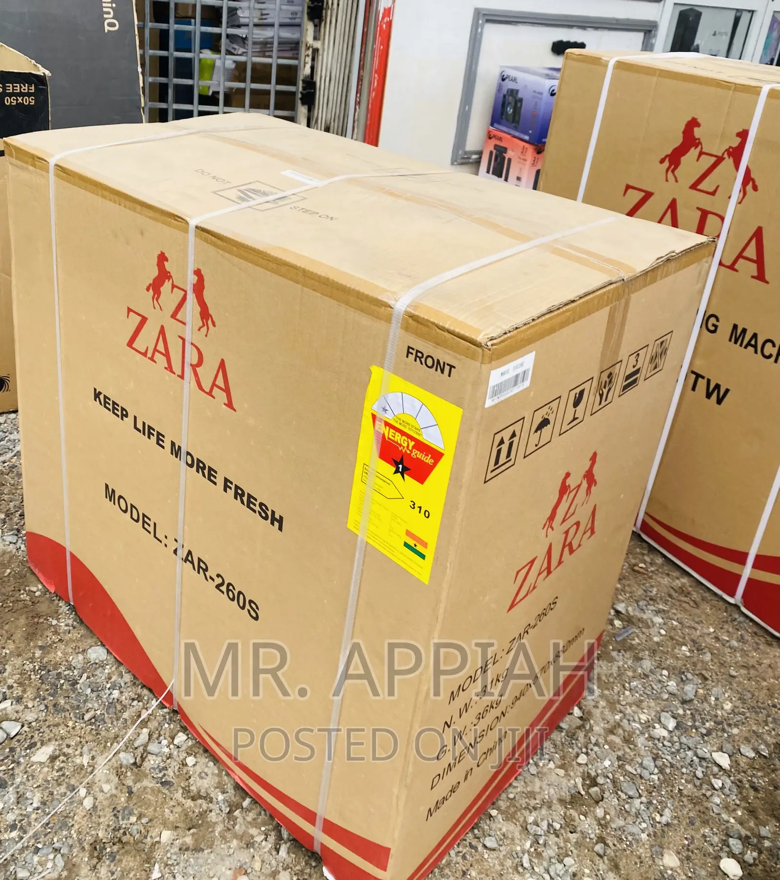 Fresh in Box Zara 260s Single Door Electric Chest Freezer. 