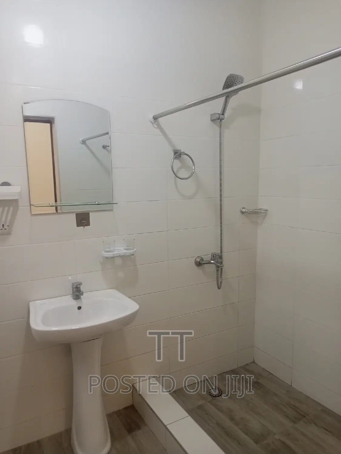 1bdrm Apartment in Teshie Lekma for rent