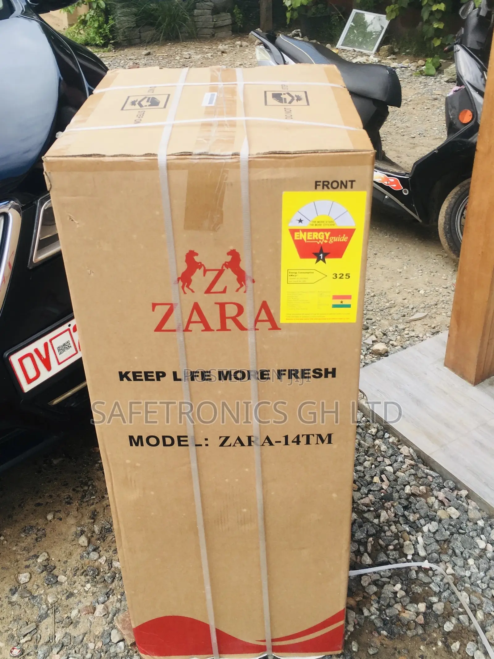 Essential Gray Zara-14tm Doubledoor Topfreezer Fridge