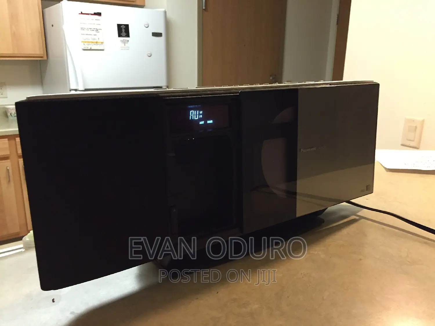 Panasonic Compact Stereo System Quality Sound iPod Dock