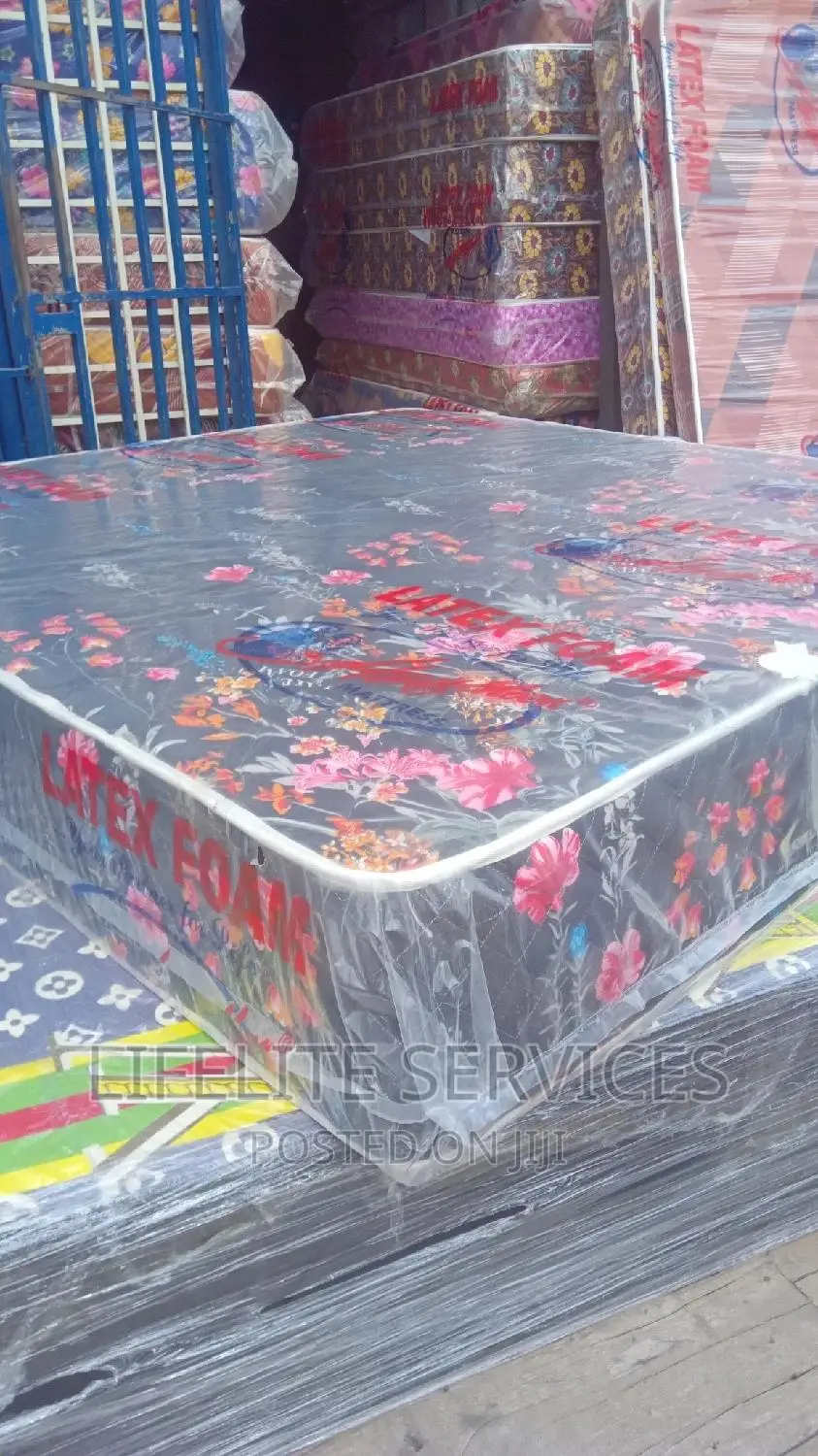 12" Queen Mattress High Density