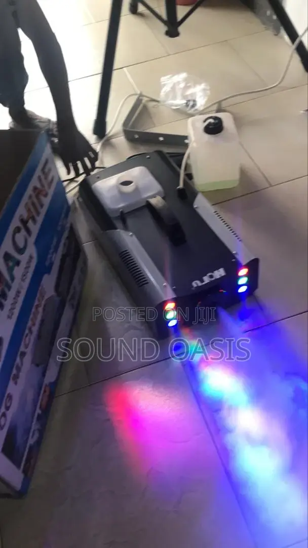 Holu Fog Machine, 1200w and 6000cfm Smoke Machine