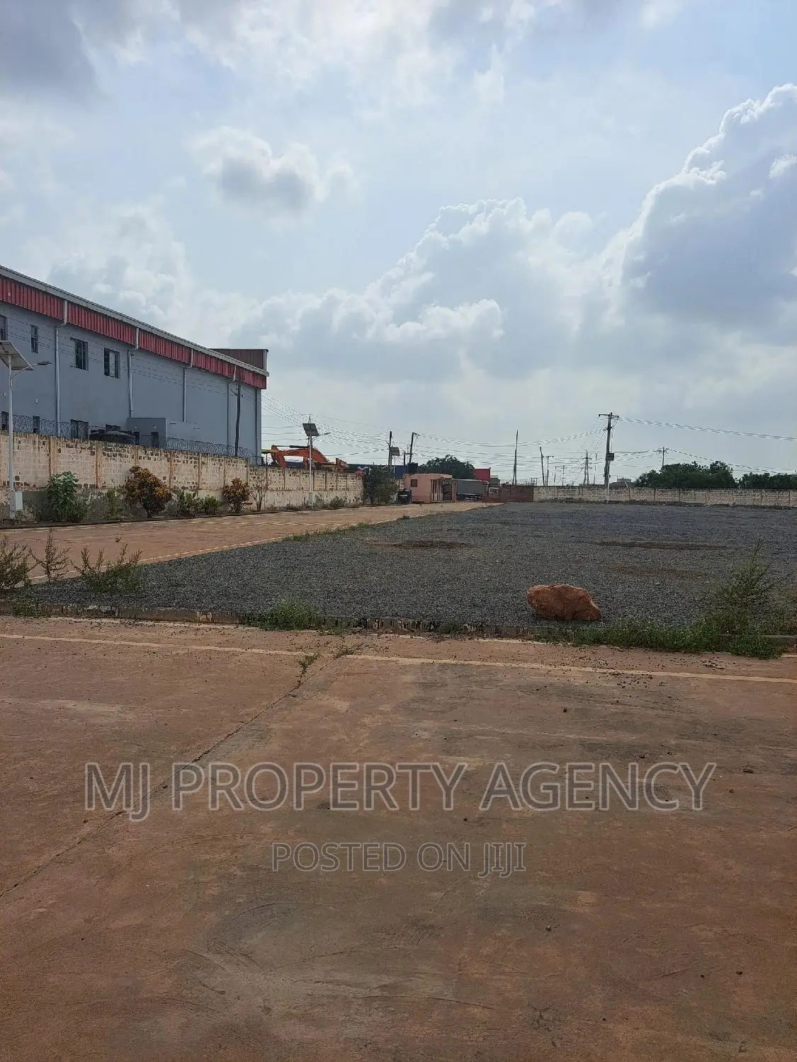 1,250 SQM and 5000 SQM Roadside Warehouse