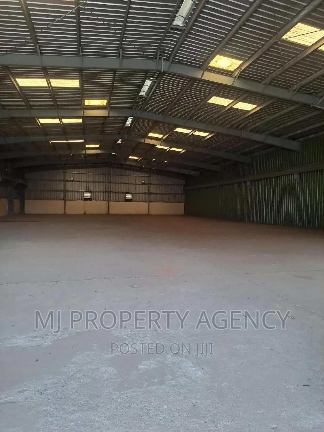 1,250 SQM and 5000 SQM Roadside Warehouse