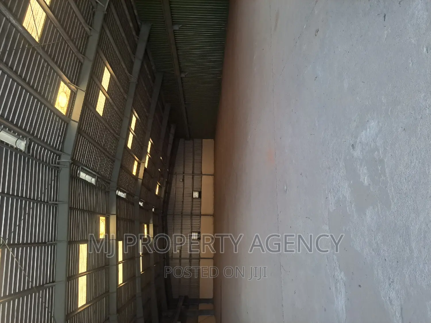5000 SQM Roadside Warehouse Community 25