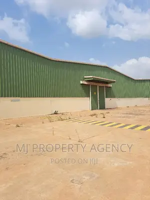 5000 SQM Roadside Warehouse Community 25