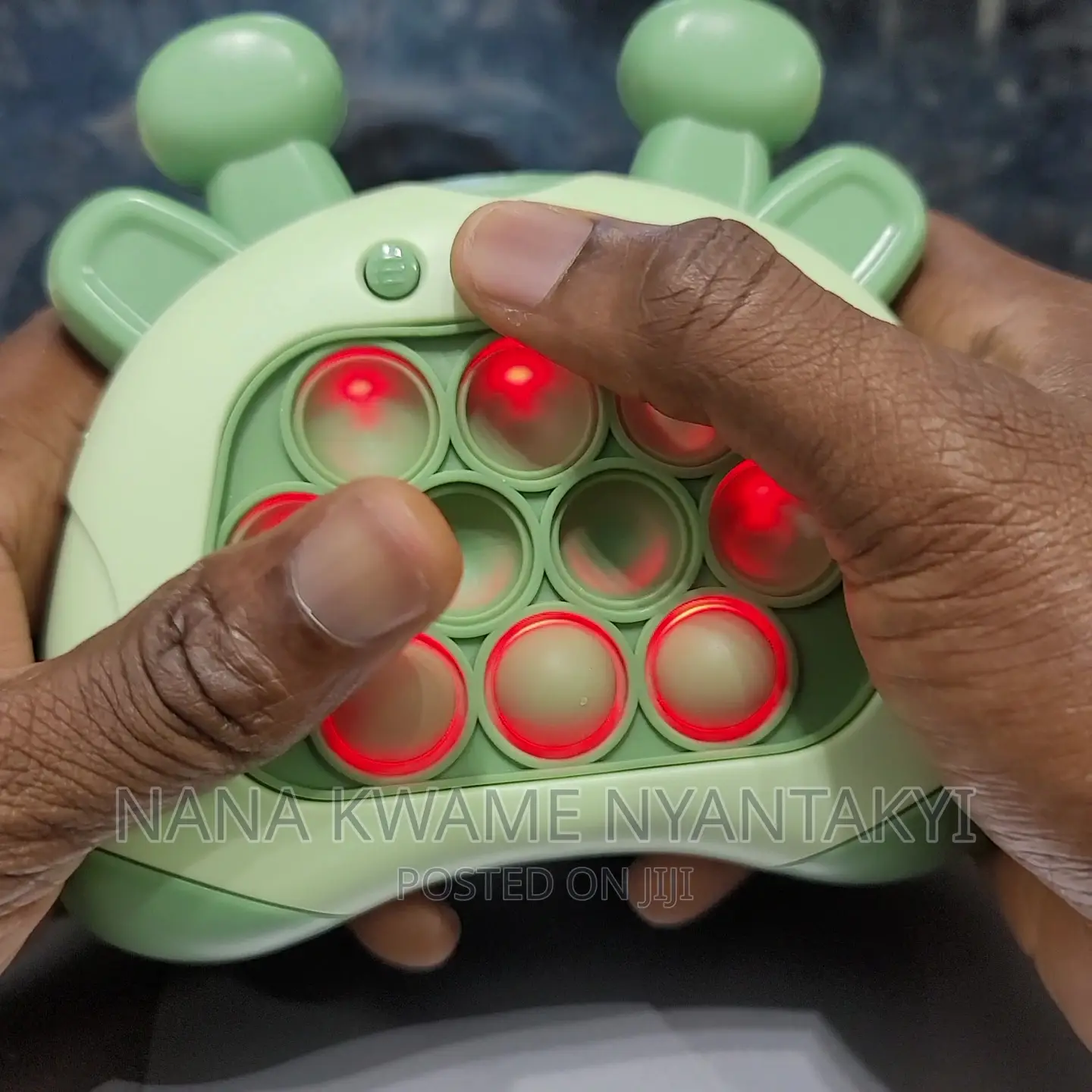 Keep Your Brilliant Kids Busy WTH the New Pop It |Green Deer