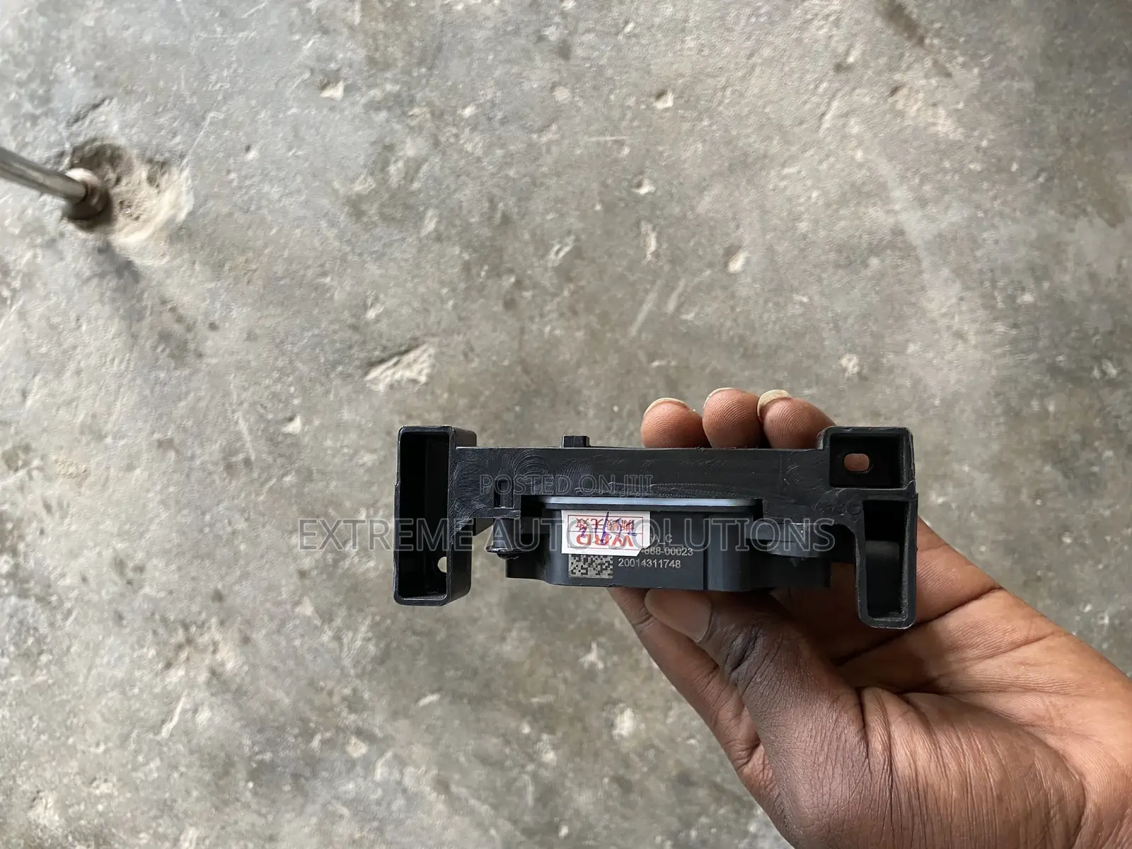 Honda Cr-v 2017 Shutter Grille Motor