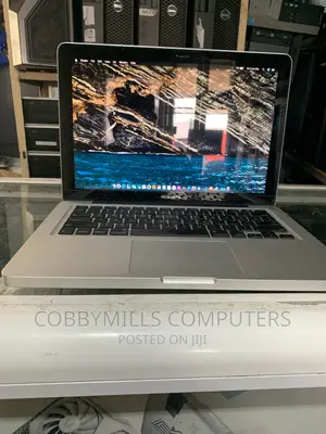 Laptop Apple MacBook Pro 2012 8GB Intel Core I7 HDD 500GB