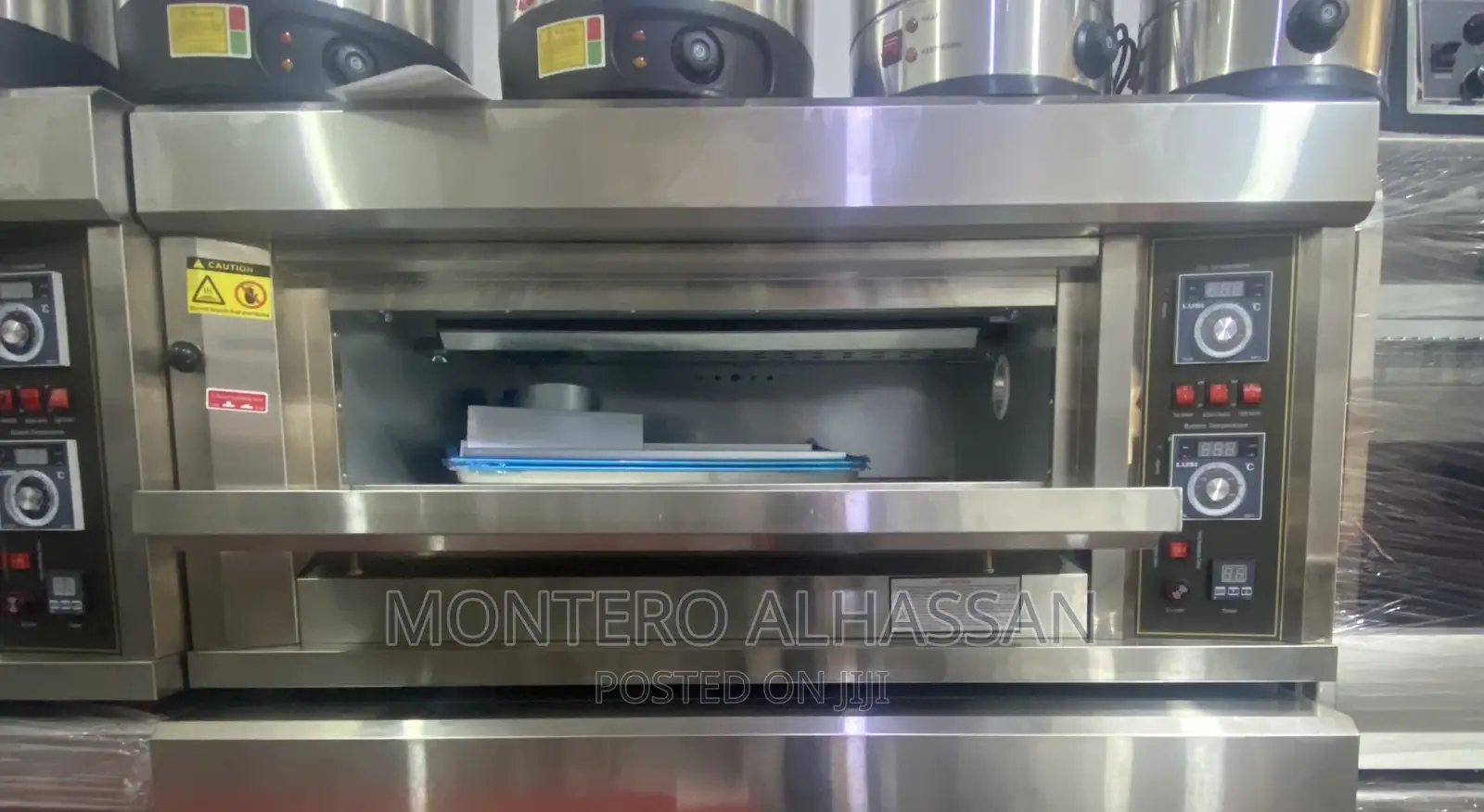 Single Decor Oven With 2 Trays