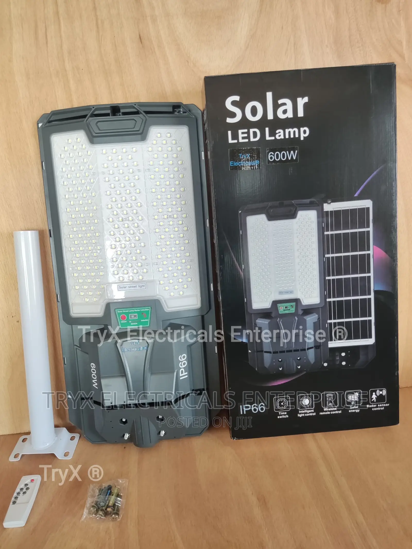 1000W YSOM Solar Street Lights (Lenses)